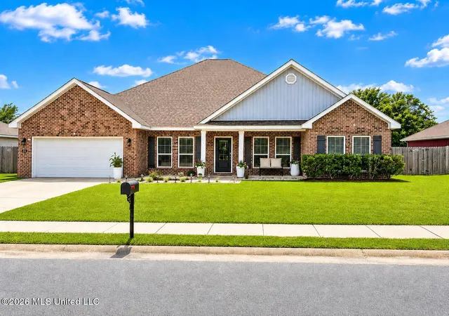 Photo 1 of Single family home for sale at 144 Saltmeadow Cir, Ocean Springs, MS 39564 | MLS# 4151187 | Listing updated on 2026-08-25