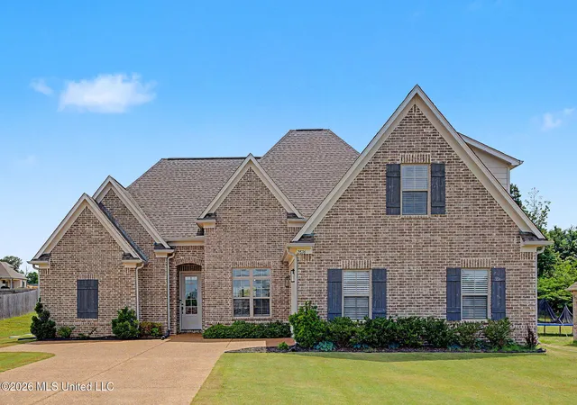 Photo 1 of Single family home for sale at 2876 Ross Meadows Ln, Olive Branch, MS 38654 | MLS# 4151199 | Listing updated on 2026-08-23