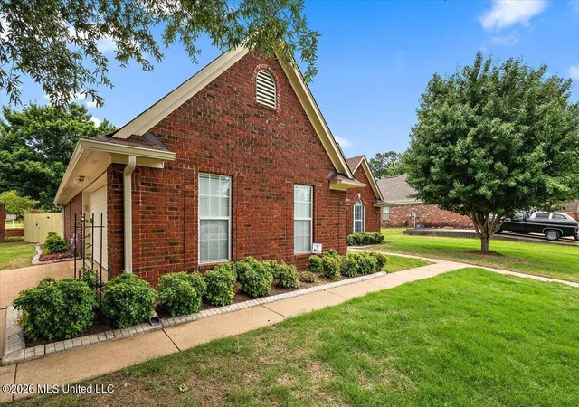 Homes for sale in Southaven, MS | 7350 Thistledown Cvs, Southaven, MS 38671 | MLS# 4151149