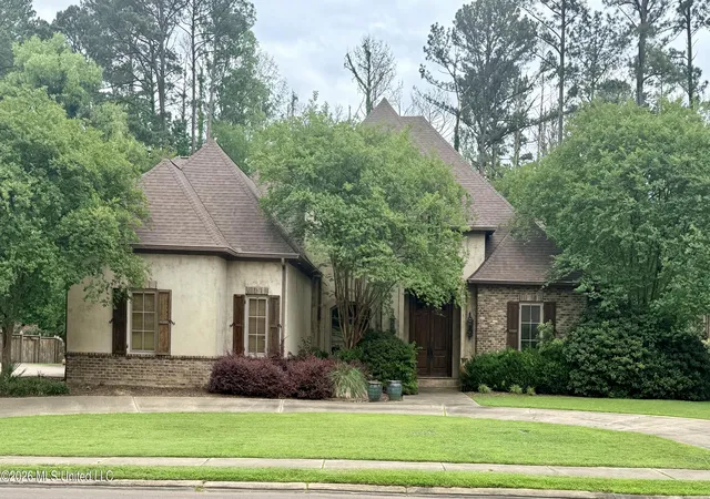 Homes for sale in Madison, MS | 385 Kingsbridge Rd, Madison, MS 39110 | MLS# 4151577