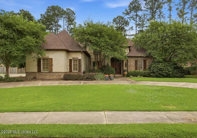Homes for sale in Madison, MS | 385 Kingsbridge Rd, Madison, MS 39110 | MLS# 4151577