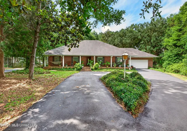 2nd image of 13293 Riverland Dr, Biloxi, MS 39532 | MLS# 4151201