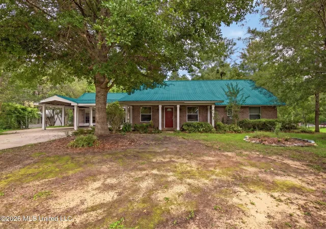 Homes for sale in Saucier, MS | 19119 E Highland Dr, Saucier, MS 39574 | MLS# 4151191