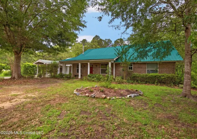 Homes for sale in Saucier, MS | 19119 E Highland Dr, Saucier, MS 39574 | MLS# 4151191