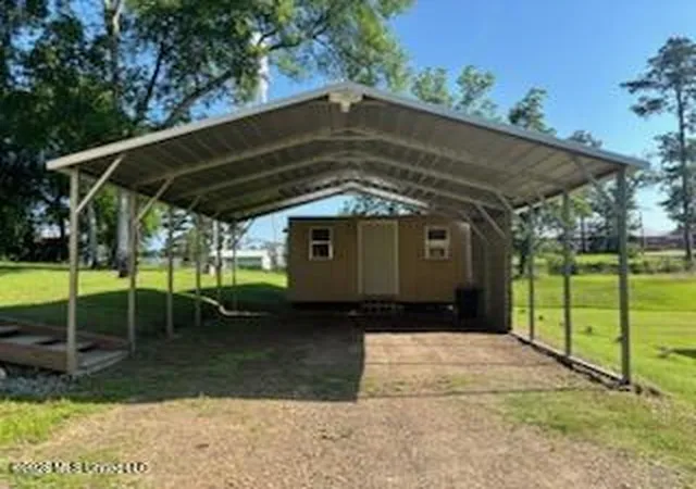 Photo 3 of Single family home for sale at 107 W Durr Ave, Mendenhall, MS 39114 | MLS# 4151254 | Listing updated on 2026-08-18