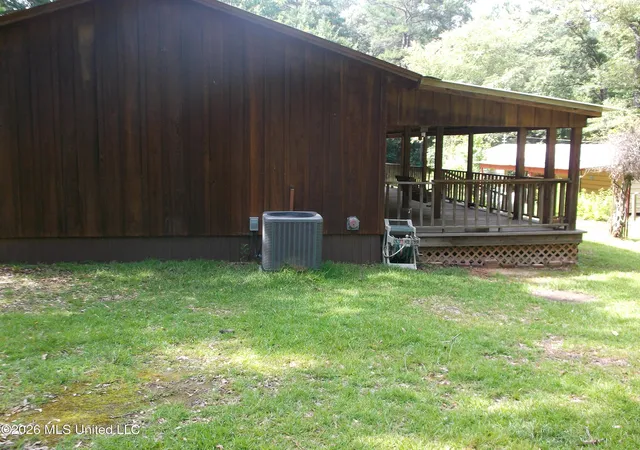 Homes for sale in Summit, MS | 1090 Moak Rd, Summit, MS 39666 | MLS# 4152059