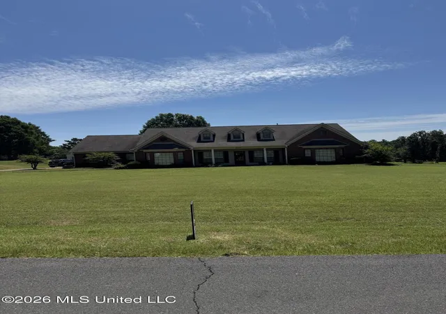1st image of 4430 Summers Pl Dr, Olive Branch, MS 38654 | MLS# 4151237