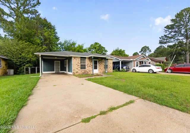 Photo 2 of Single family home for sale at 6643 Glen Ridge Dr, Jackson, MS 39213 | MLS# 4151651 | Listing updated on 2026-09-15