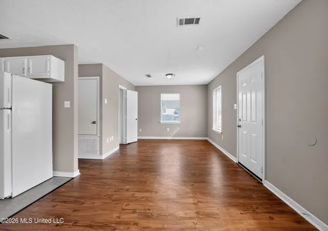 Photo 4 of Single family home for sale at 6643 Glen Ridge Dr, Jackson, MS 39213 | MLS# 4151651 | Listing updated on 2026-09-15