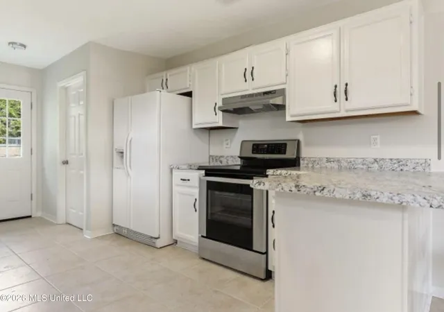 Photo 4 of Single family home for sale at 3421 N 10th Street, Ocean Springs, MS 39564 | MLS# 4151239 | Listing updated on 2026-06-01