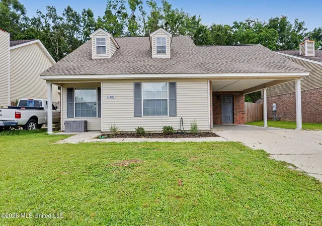 Homes for sale in Gulfport, MS | 13404 Locust Hill Dr, Gulfport, MS 39503 | MLS# 4151883