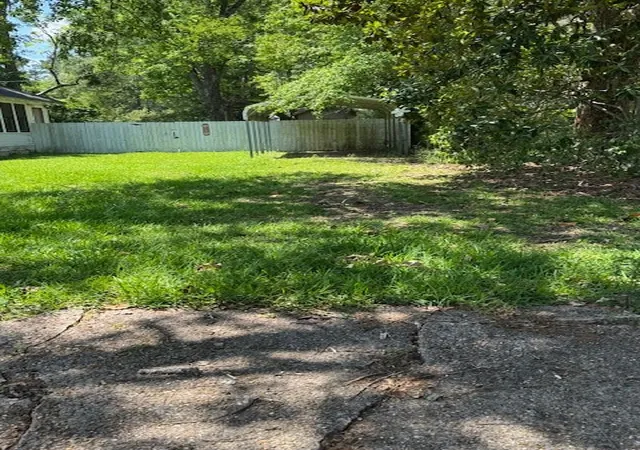 Homes for sale in Centreville, MS | 124 S Lafayette St, Centreville, MS 39631 | MLS# 4151269