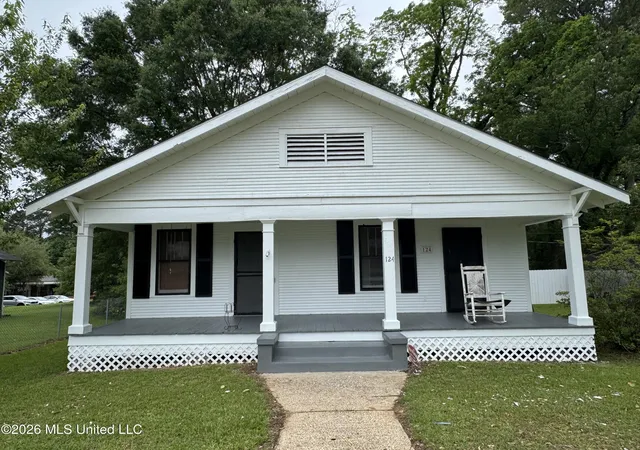 Homes for sale in Centreville, MS | 124 S Lafayette St, Centreville, MS 39631 | MLS# 4151269
