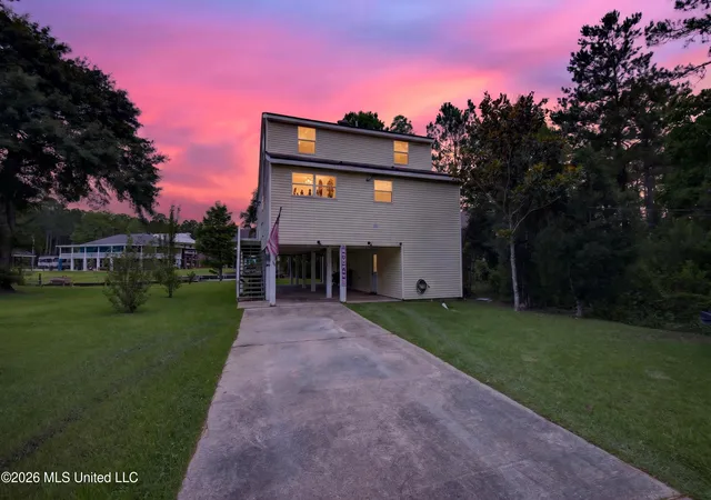 4th image of 6330 Pontiac Dr, Kiln, MS 39556 | MLS# 4152300