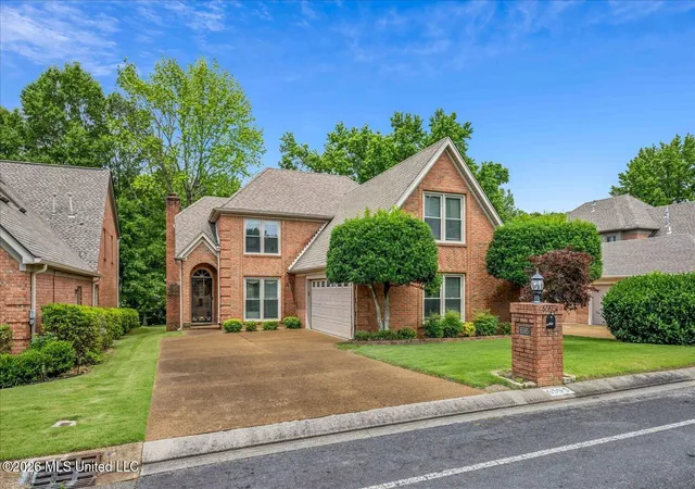 Photo 2 of Single family home for sale at 6595 Masters Dr, Olive Branch, MS 38654 | MLS# 4151351 | Listing updated on 2026-09-21