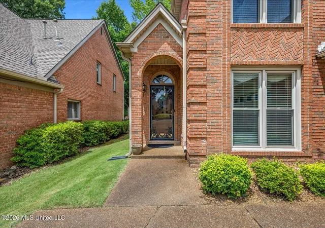 Photo 3 of Single family home for sale at 6595 Masters Dr, Olive Branch, MS 38654 | MLS# 4151351 | Listing updated on 2026-09-21