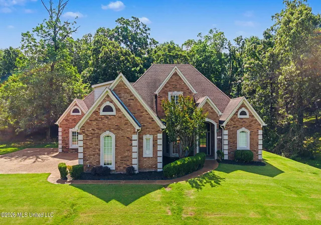 Photo 1 of Single family home for sale at 8465 Belmor Lakes Dr, Olive Branch, MS 38654 | MLS# 4151626 | Listing updated on 2026-10-04