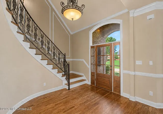 Photo 2 of Single family home for sale at 8465 Belmor Lakes Dr, Olive Branch, MS 38654 | MLS# 4151626 | Listing updated on 2026-09-03