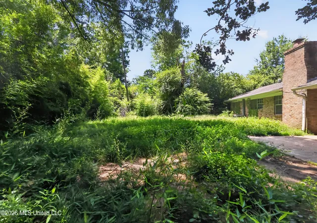 Homes for sale in Jackson, MS | 2386 Breckinridge Rd, Jackson, MS 39204 | MLS# 4151667
