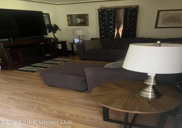 3rd image of 811 Morgan Ave, Natchez, MS 39120 | MLS# 4151998