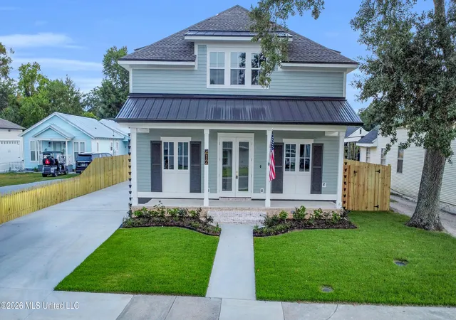 Single family home for sale at 412 Main St, Bay Saint Louis, MS 39520 | MLS# 4153485 | Listing updated on 2026-08-06