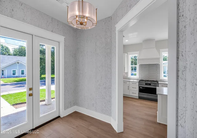 Photo 3 of Single family home for sale at 412 Main St, Bay Saint Louis, MS 39520 | MLS# 4153485 | Listing updated on 2026-08-06
