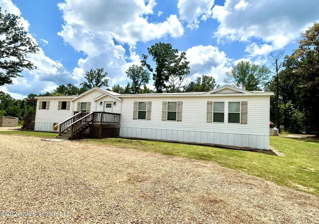 Homes for sale in Bogue Chitto, MS | 2129 Sw London Dr, Bogue Chitto, MS 39629 | MLS# 4151423