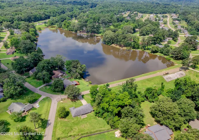 Homes for sale in Vicksburg, MS | 107 Manchester Dr, Vicksburg, MS 39183 | MLS# 4151359