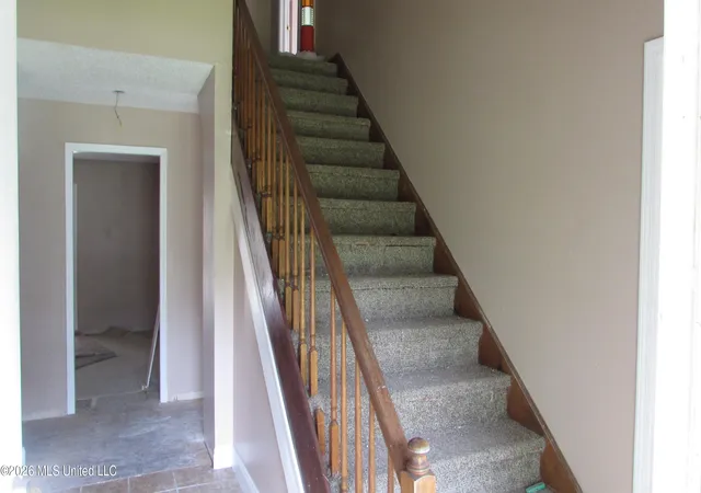Photo 3 of Single family home for sale at 14 Greenbriar Dr, Gulfport, MS 39507 | MLS# 4151414 | Listing updated on 2026-07-06