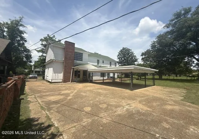 Homes for sale in Clarksdale, MS | 154 W 2Nd St, Clarksdale, MS 38614 | MLS# 4151427