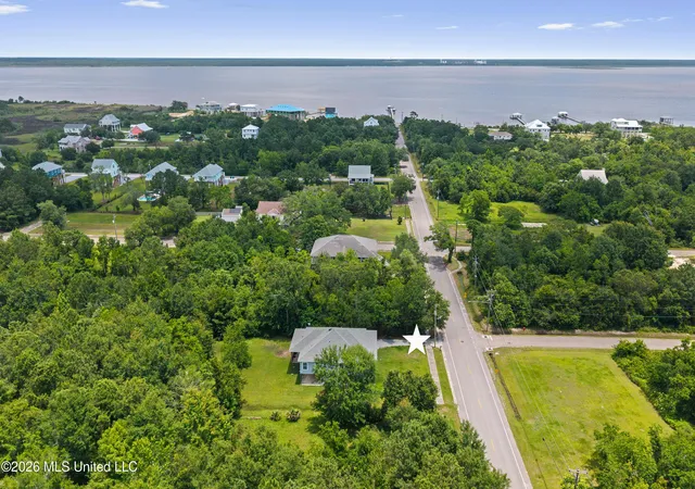 Homes for sale in Bay Saint Louis, MS | 1331 Dunbar Ave, Bay Saint Louis, MS 39520 | MLS# 4151450
