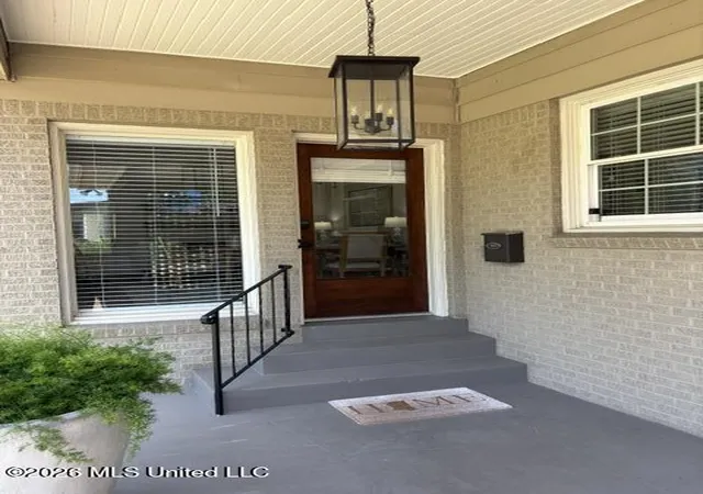 Homes for sale in Greenwood, MS | 400 Grand Blvd, Greenwood, MS 38930 | MLS# 4151471