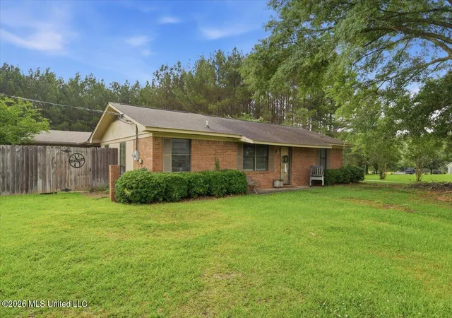 Homes for sale in Walnut Grove, MS | 873 Bryan Rd, Walnut Grove, MS 39189 | MLS# 4151568