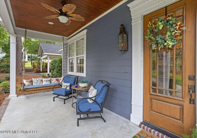 Homes for sale in Laurel, MS | 1548 N 7Th Ave, Laurel, MS 39440 | MLS# 4151487