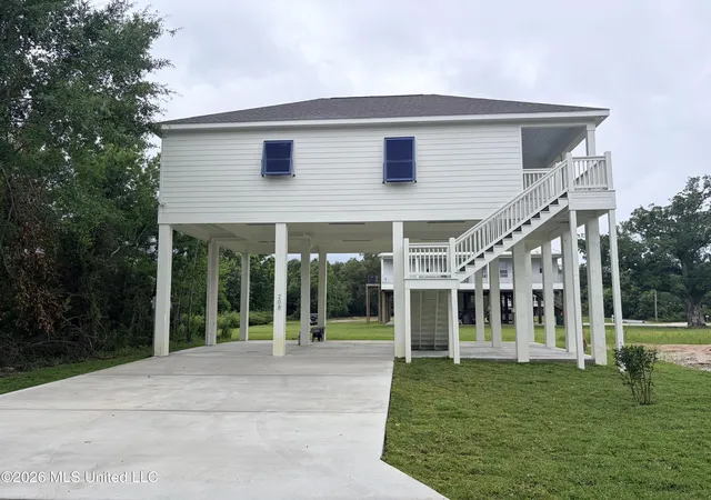 Homes for sale in Bay Saint Louis, MS | 208 Chartres St, Bay Saint Louis, MS 39520 | MLS# 4151650