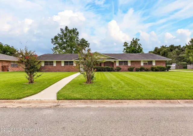 1st image of 6 Pecan Cir, Long Beach, MS 39560 | MLS# 4151596