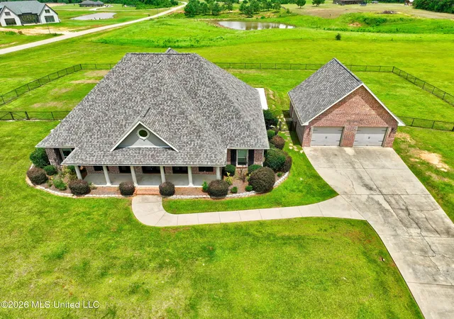 Homes for sale in Carriere, MS | 74 The Hills Dr, Carriere, MS 39426 | MLS# 4153486