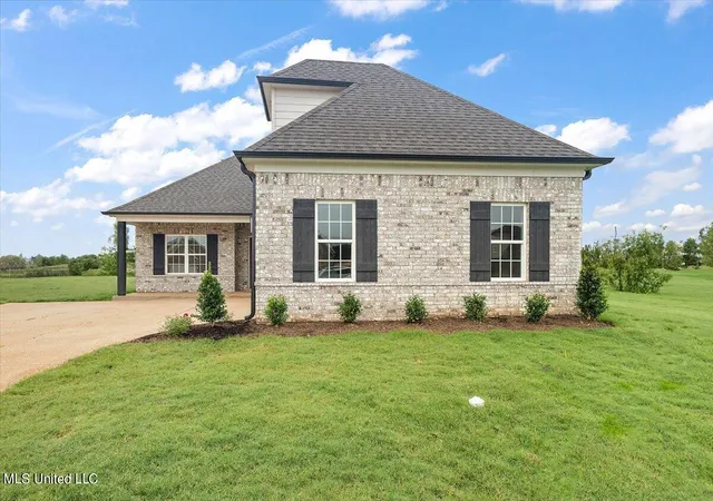 1st image of 6545 E John Hamilton Wy, Olive Branch, MS 38654 | MLS# 4151572
