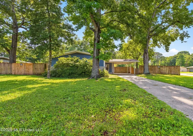 Photo 3 of Sale Pending at 4502 New Hope Ave, Pascagoula, MS 39581 | MLS# 4151576 | Listing updated on 2026-09-14