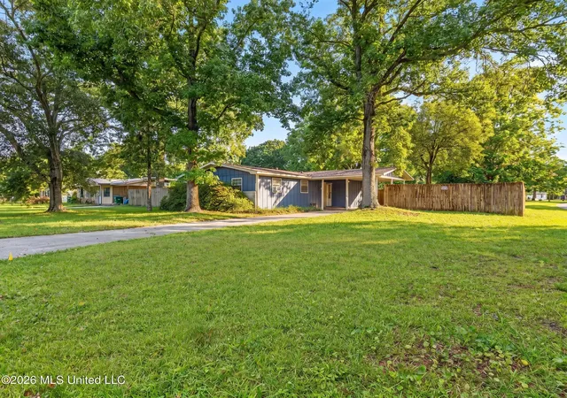 Photo 4 of Sale Pending at 4502 New Hope Ave, Pascagoula, MS 39581 | MLS# 4151576 | Listing updated on 2026-09-14