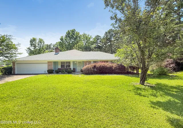 Homes for sale in Braxton, MS | 310 Henry Cannon Rd, Braxton, MS 39044 | MLS# 4153181