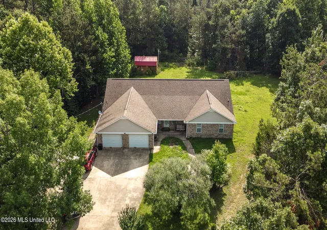 Homes for sale in Holly Springs, MS | 65 Chewalla Lake Rd, Holly Springs, MS 38635 | MLS# 4151910