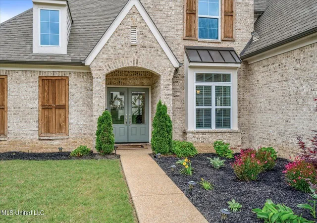 Photo 4 of Sale Pending at 6585 Cataloochee Ln, Olive Branch, MS 38654 | MLS# 4151773 | Listing updated on 2026-07-11