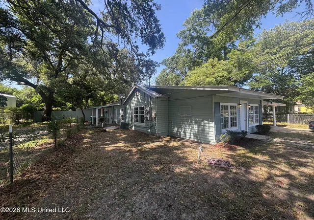 2nd image of 522 E Railroad St, Gulfport, MS 39507 | MLS# 4151726