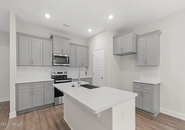 Photo 2 of Single family home for sale at 16206 Blue Ridge Dr, Gulfport, MS 39503 | MLS# 4152269 | Listing updated on 2026-08-21