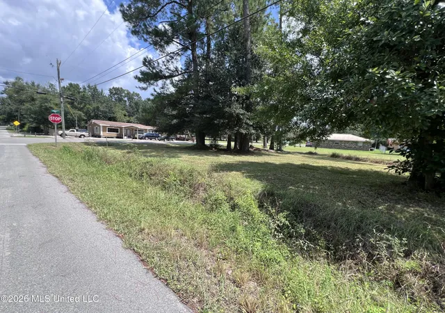 Photo 1 of Land for sale at 5020 Texas Ave, Gulfport, MS 39501 | MLS# 4161037 | Listing updated on 2026-09-02