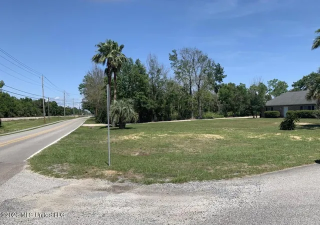 Homes for sale in Waveland, MS | 160 Adams Ln, Waveland, MS 39576 | MLS# 4151730