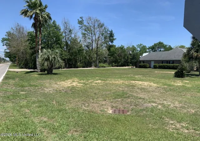 Homes for sale in Waveland, MS | 160 Adams Ln, Waveland, MS 39576 | MLS# 4151730