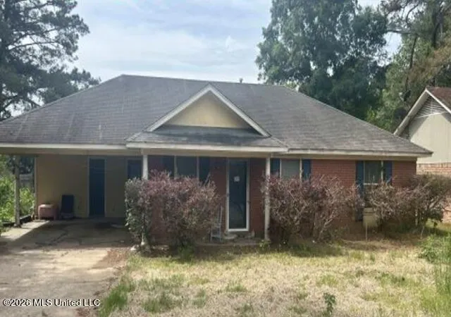 Photo 1 of Single family home for sale at 1615 Lost Lake Cir, Jackson, MS 39212 | MLS# 4151743 | Listing updated on 2026-09-03