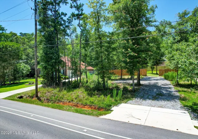Homes for sale in Diamondhead, MS | W Diamondhead Dr, Diamondhead, MS 39525 | MLS# 4151752